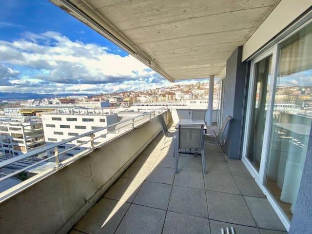 178 Good Location Spacious And Free Parking Included Apartamento