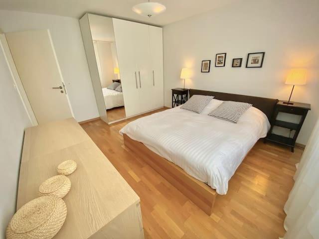 178 Good Location Spacious And Free Parking Included * Lausana